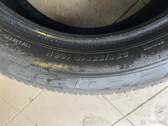 Pneu 235/55/18 - 3