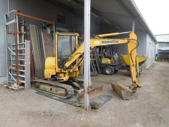 Pásový bagr Komatsu 3,6 tuny - 3