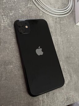 iPhone 11 - 3
