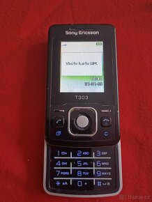 Mobilní telefon Sony Ericsson T303 - 3
