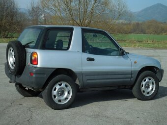 Toyota Rav4 2,0 16V 94kw 4x4 dovoz Taliansko - 3