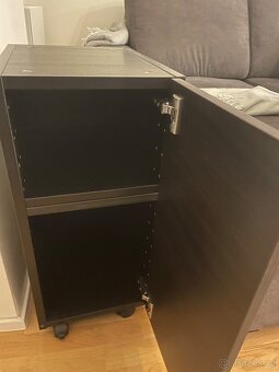 Kancelářská skříňka Ikea na kolečkách. Jako nová. - 3