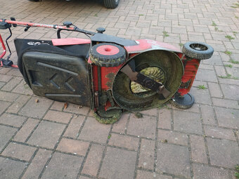 Sekačka 48cm SOLO PRIMO 550R, motor Briggs - Stratton - 3