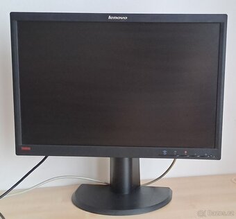 Lenovo monitory - 3