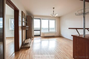 Prodej světlého 2+kk 48m2 plus balkon 6m2 a garážové stání, - 3