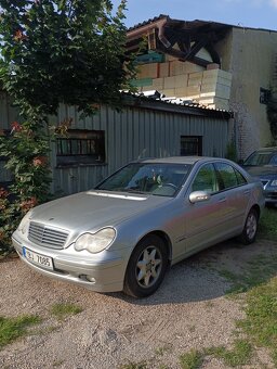 Mercedes Benz C 200 - 3