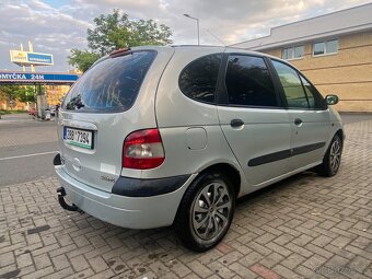 Renault Megan scenik - 3
