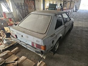 Ford Escort mk3 kastle - 3