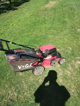 Benzínová sekačka Vega 46 HWXV na díly - 3