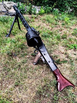 MG42 - 3