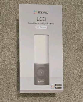 Ezviz LC3 4MP Wifi IP kamera + LED světlo, Detekce lidí - 3