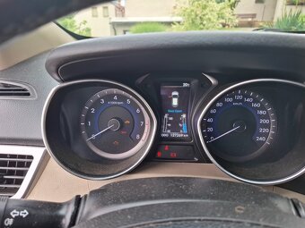 Prodám Hyundai i30 GDI 1,6 - 3