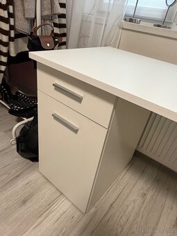Počítačový stůl GLOBAL - 3