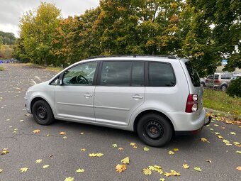 Volkswagen Touran 2.0 TDI - 3