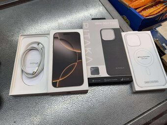 IPhone 16 Pro max 512gb, zlatá barva. - 3