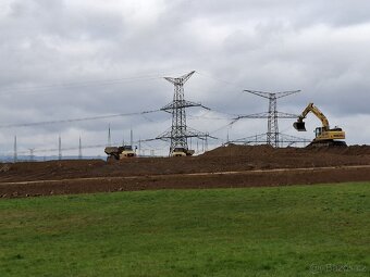 Uložení výkopové hlínu a kameni - 3