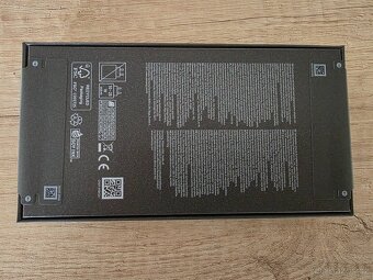 Samsung galaxy S25 12/512 GB + powerbanka - 3