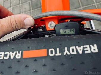 KTM SX 125 rok 2024 najeto 61mth, pérování D.C. Suspension - 3