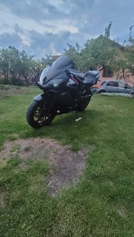 Honda CBR 600 sport - 3