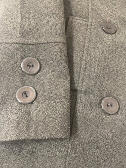 Dámský/ dívčí zimní kabát. - 3