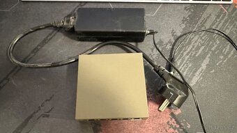 Poe Switch Tenda TEF1105P-4-63W - 3