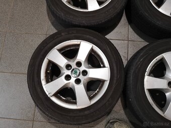 Škoda Fabia, Roomster alu 14 + letní 185/60/14. - 3