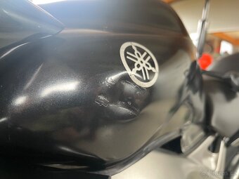 Yamaha fz6 - 3