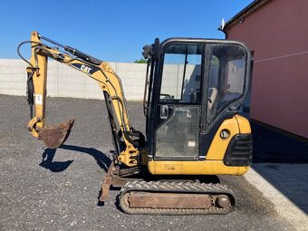 Cat 301.8 - 3
