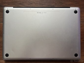 MacBook Pro 17” (Mid-2009) - 3