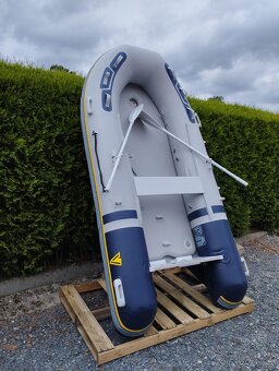 NOVÝ nafukovací člun YellowV IBoats VB300 - 3
