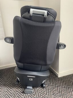 Autosedačka Joie I-spin 360 E 9-18 kg - 3