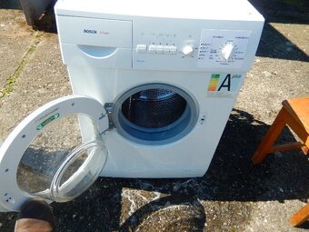 Automatická pračka Bosch 5kg, funkční, 6 měsíců záruka - 3