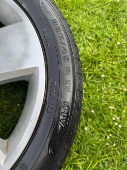 Letní Sada ALU kol 7Jx17 ET37 5x112 Superb 1 - 3