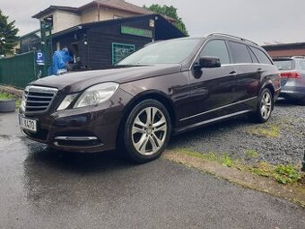 Mercedes Benz E200cdi tažné zařízení,manuální převodovka - 3