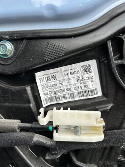 Naléhání dveře na Hyundai i30N - 3