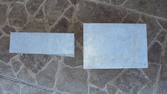 Plotové sloupky. - 3