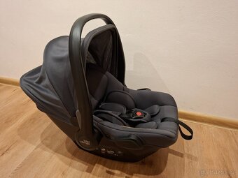 Autosedačka Britax Römer s Isofix základnou - 3