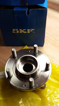 NOVÉ LOŽISKO-předního kola - 3