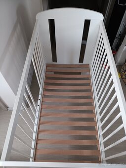 Dřevěná postýlka - 3