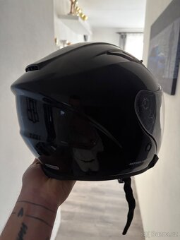 Helma MT Helmets velikost XL - 3
