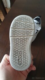 Dětské tenisky Adidas, vel. 22 - 3