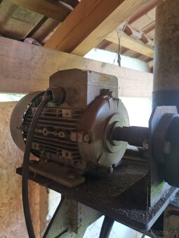 Hydraulický lis - 3