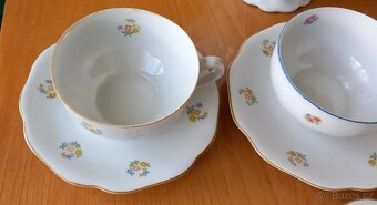 Starožitný porcelánový servis - 3