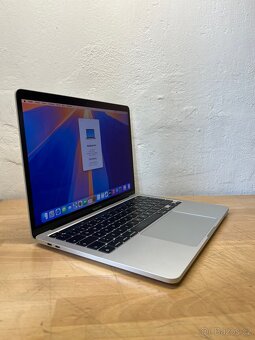 MacBook Pro M1 2020/16GB RAM/512GB SSD/Záruka - 3