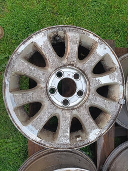 Chrysler Voyager 16" alu - 5x114,3; ET40; 6.5Jx16; CB 71.6 - 3