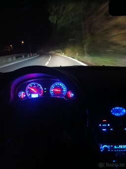 Prodám Ford Mondeo mk3 ST220 3.0 L V6 kombi - 3