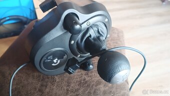 Logitech g29 řadička - 3