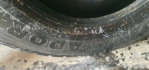 Pneu 295 80 R22,5 - 3