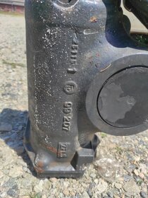 Posilovač řízení - servo - na podvozky 8x4, 8x6 6x2 apod. - 3