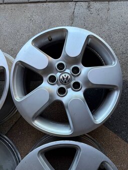 5x112 R17 originál Škoda - 3
